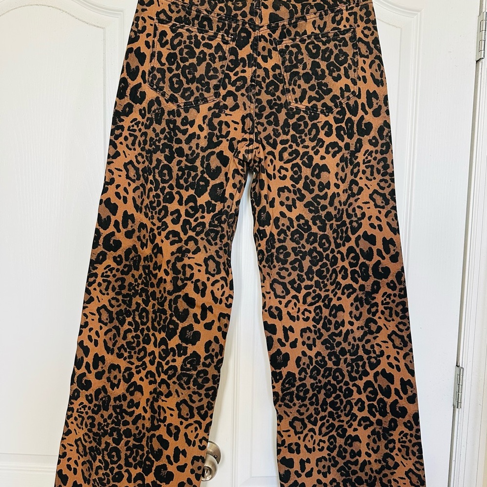 Leopard Print Pants - Picture 4 of 7
